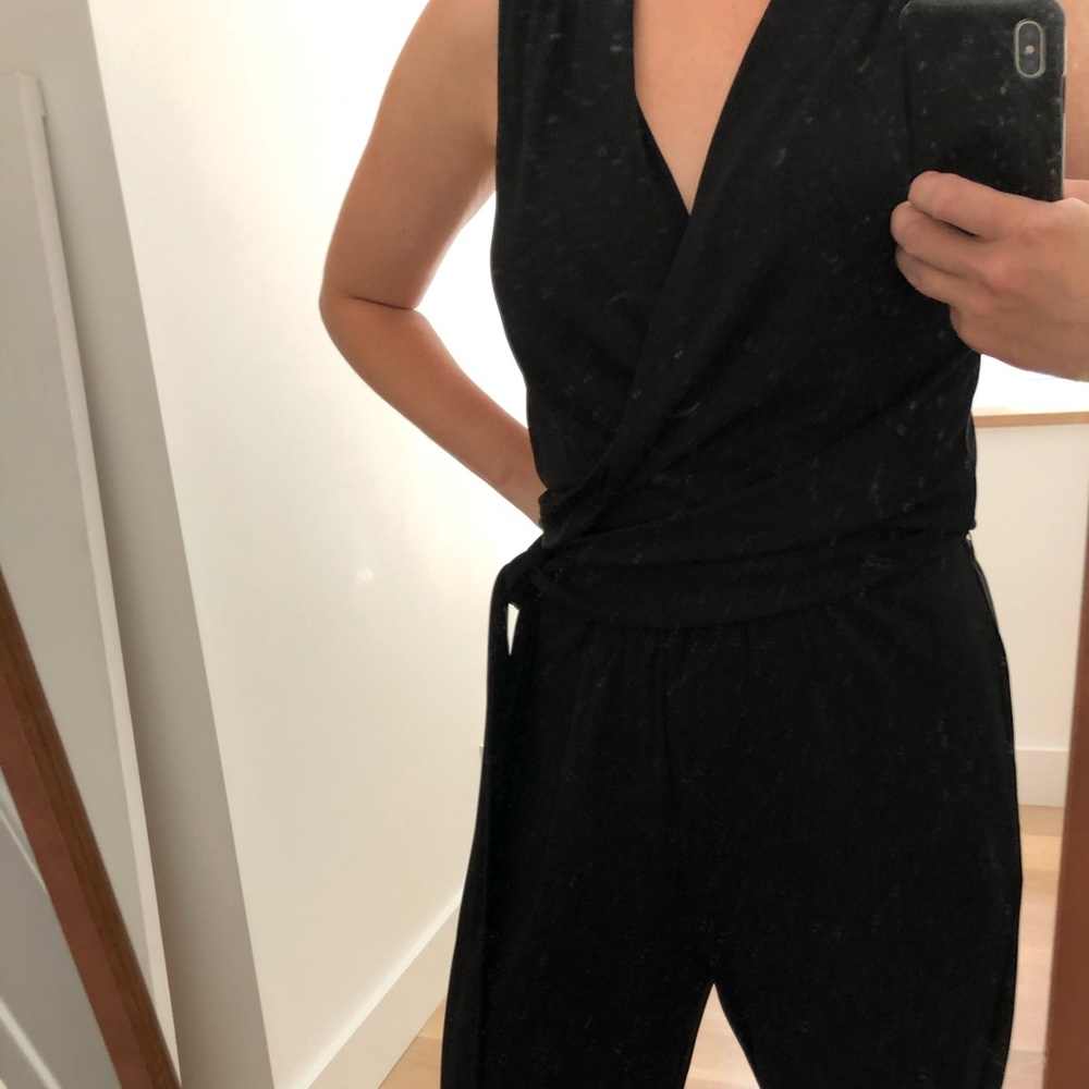 ELIE TAHARI black cross-front belted jumpsuit LG
